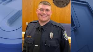 South Carolina police officer killed in shooting